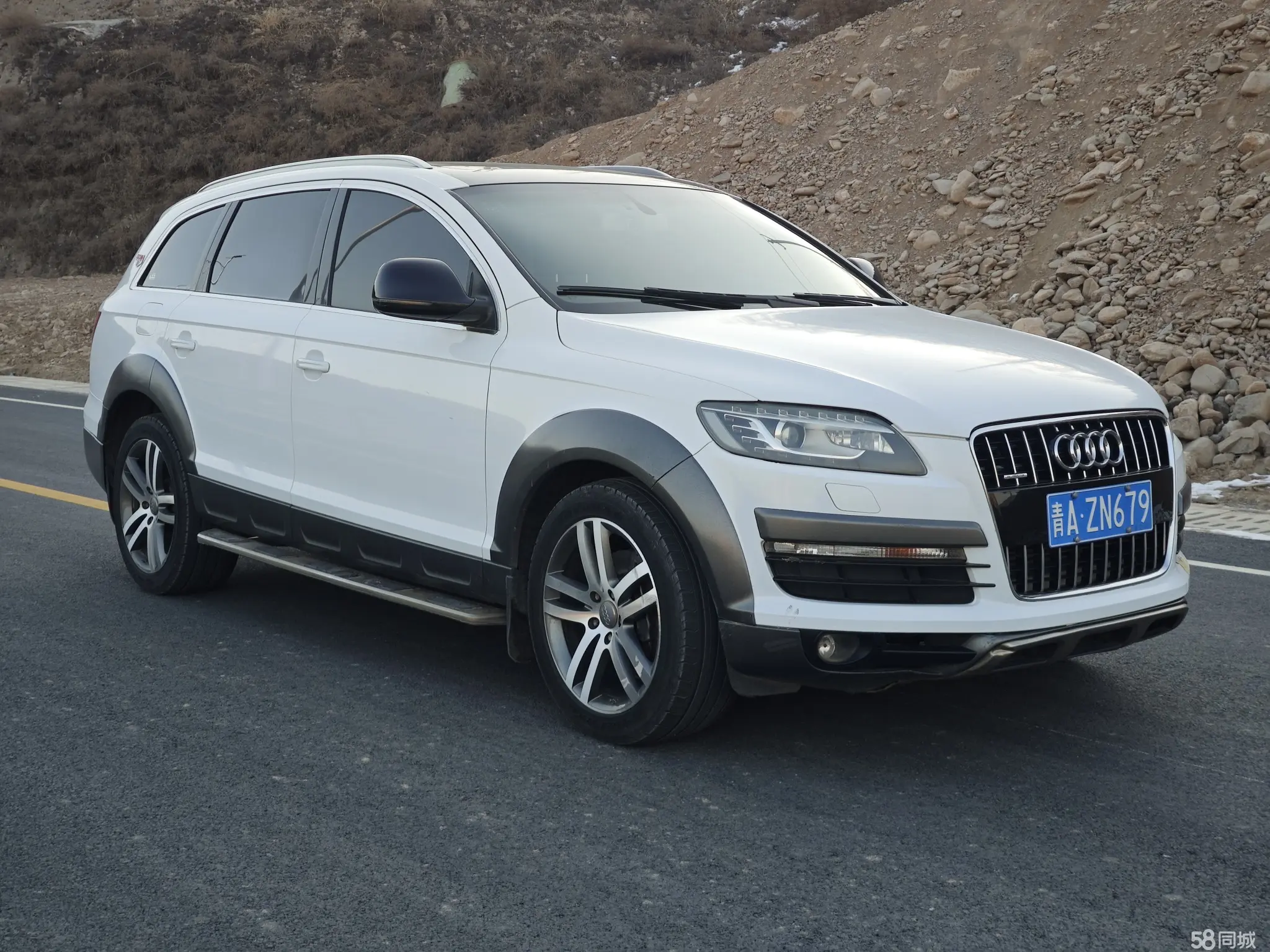 Audi Q7 2009 car image #2