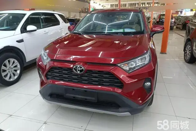 Toyota RAV4 2019 car image #2