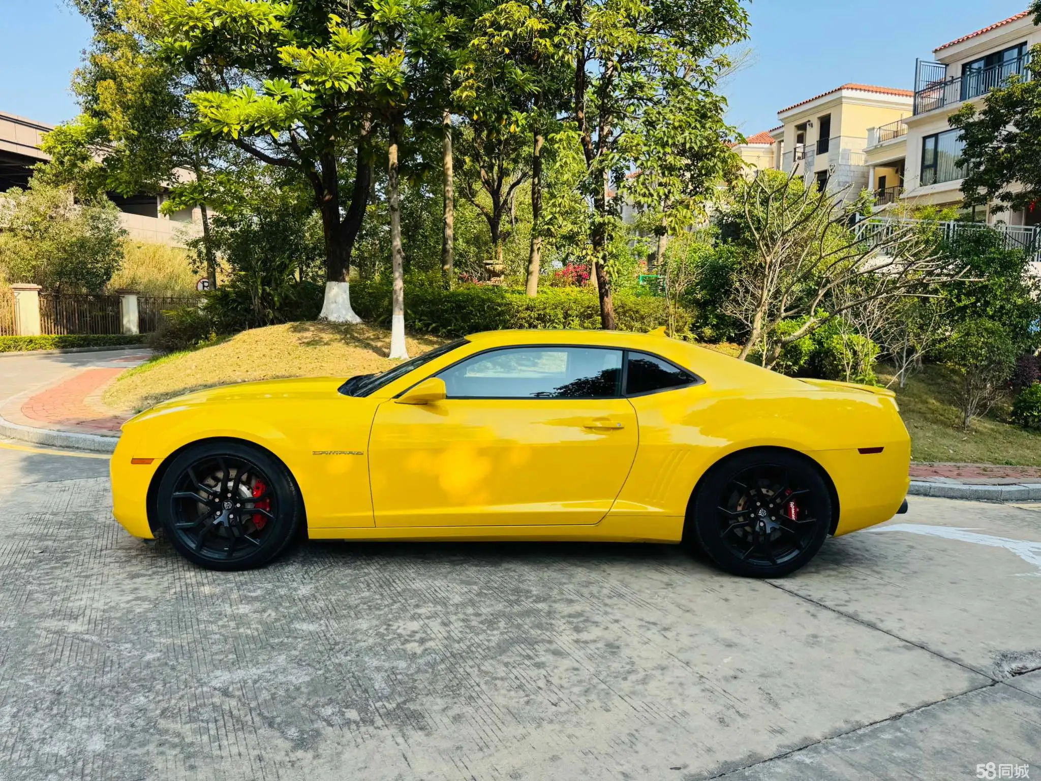 Chevrolet Camaro 2011 #2 Chevrolet Camaro 2011 car image #2