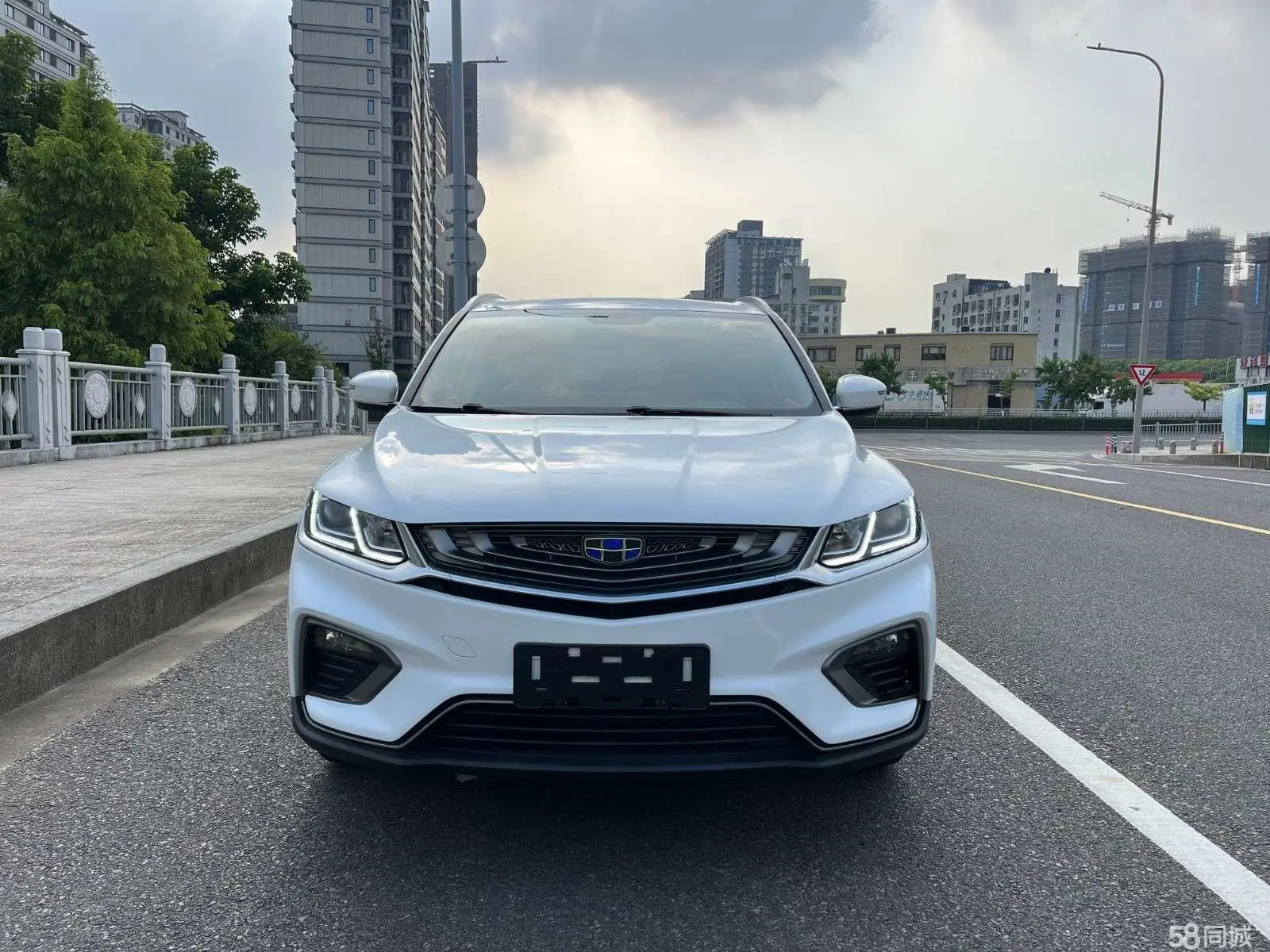 GEELY Coolray 2019 #2 GEELY Coolray 2019 car image #2