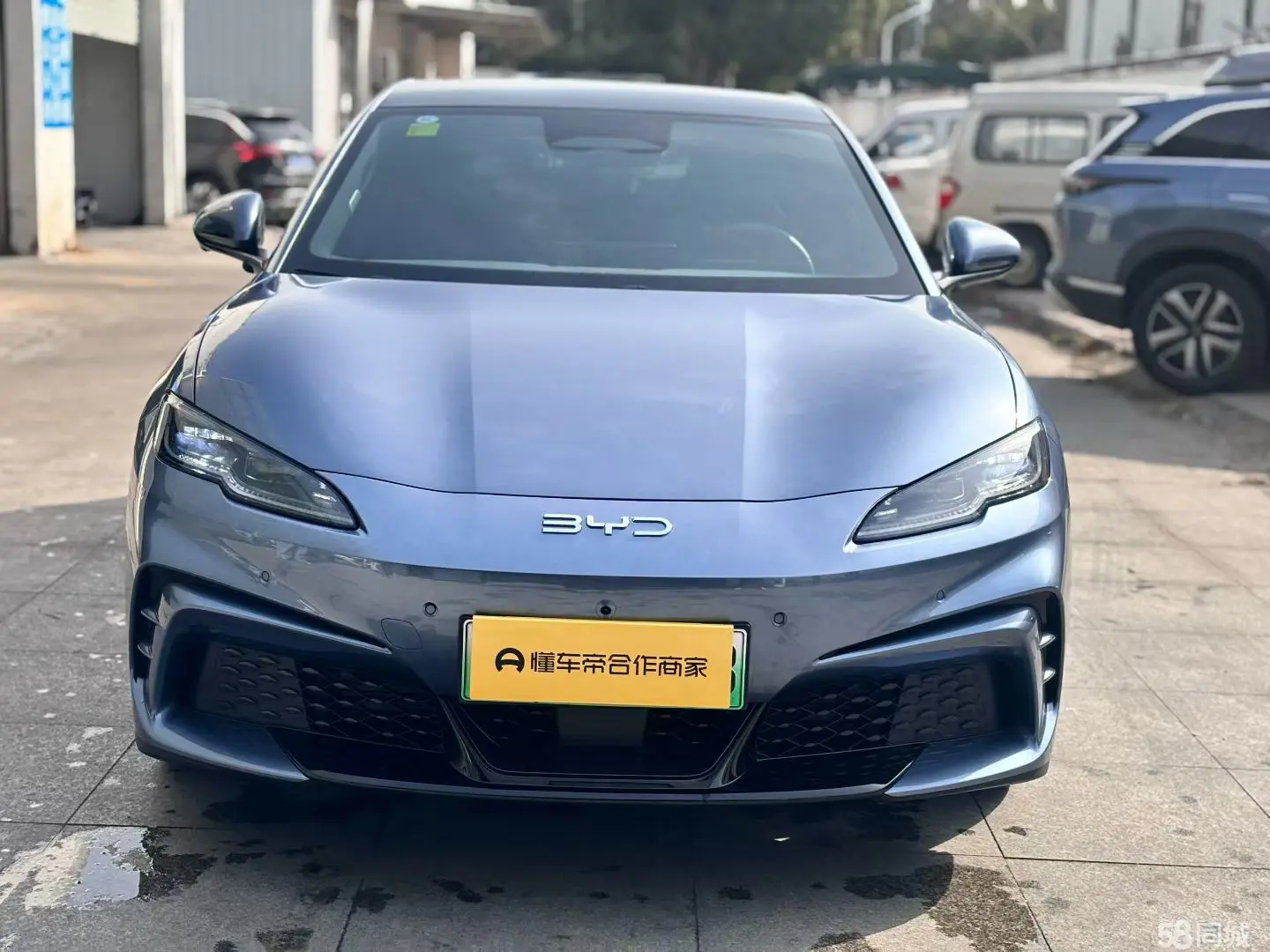 BYD Seal 06GT 2025 car image #2