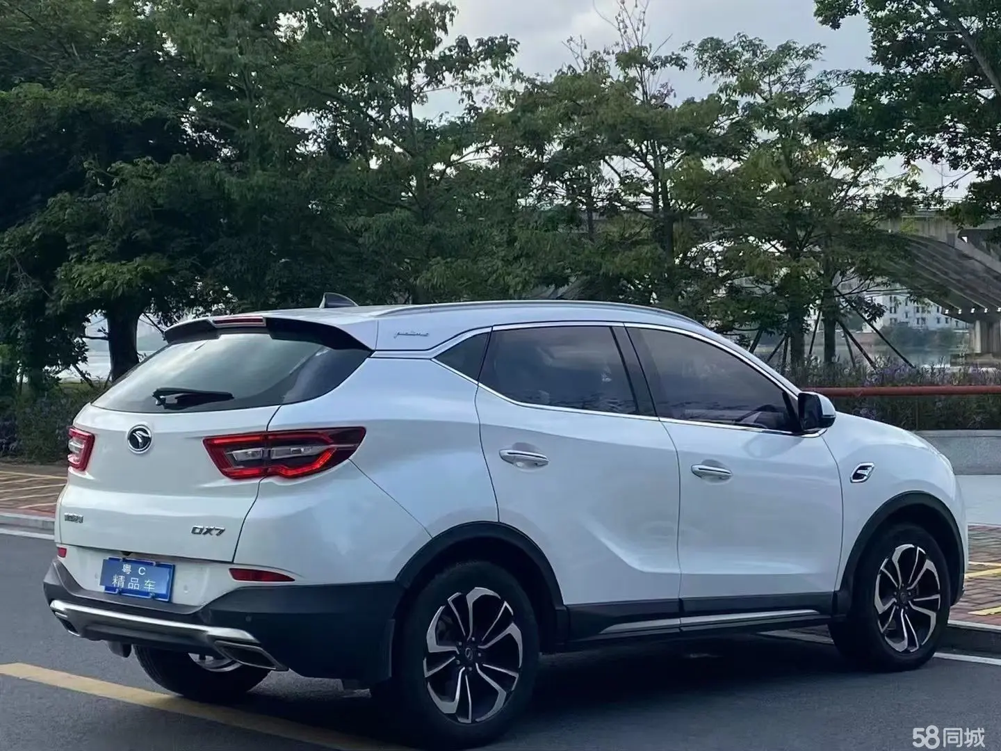 Soueast DX7 2018 #2 Soueast DX7 2018 imagen de coche #2