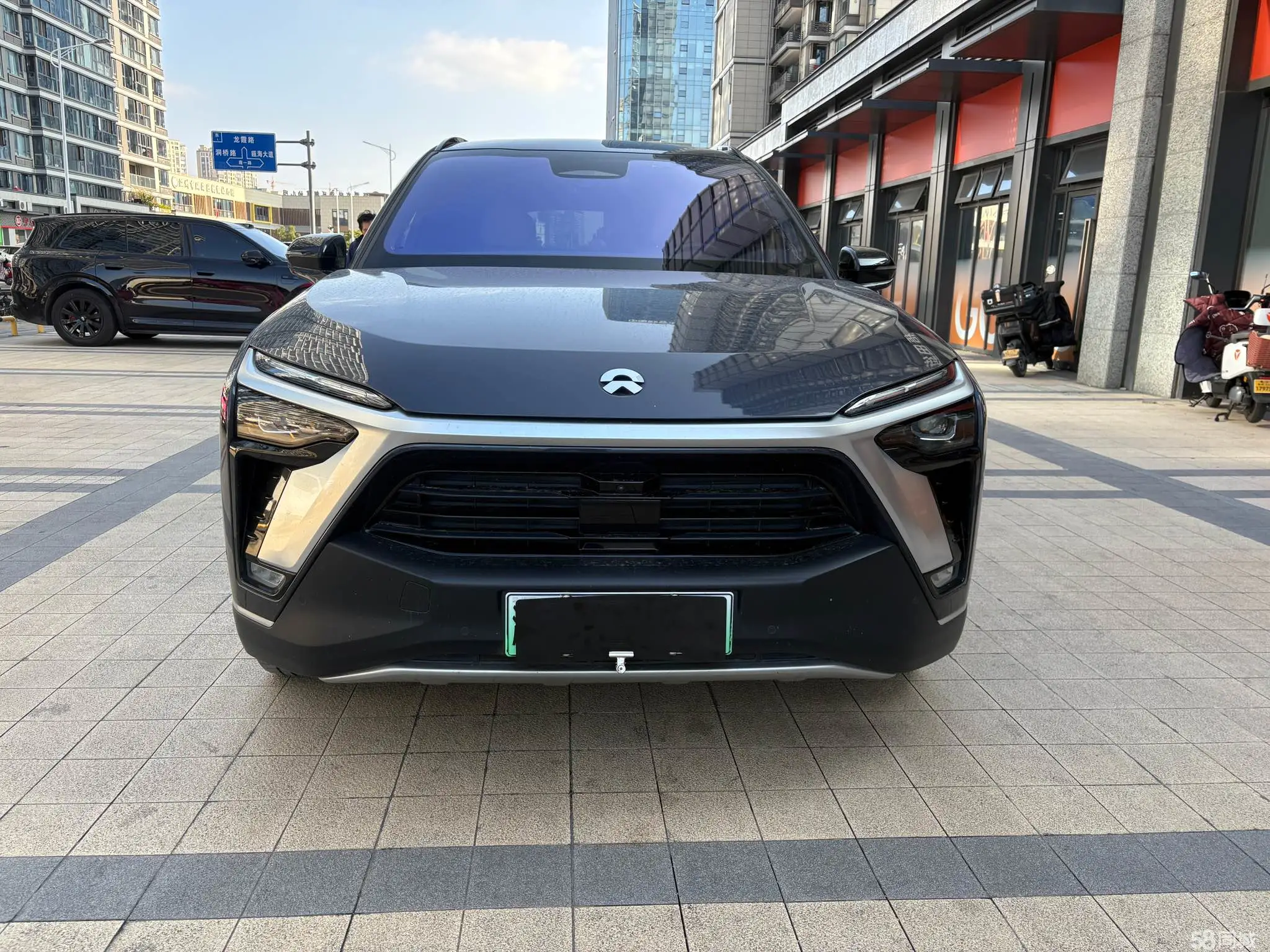 蔚来 蔚来ES8 2020 汽车图片 #2