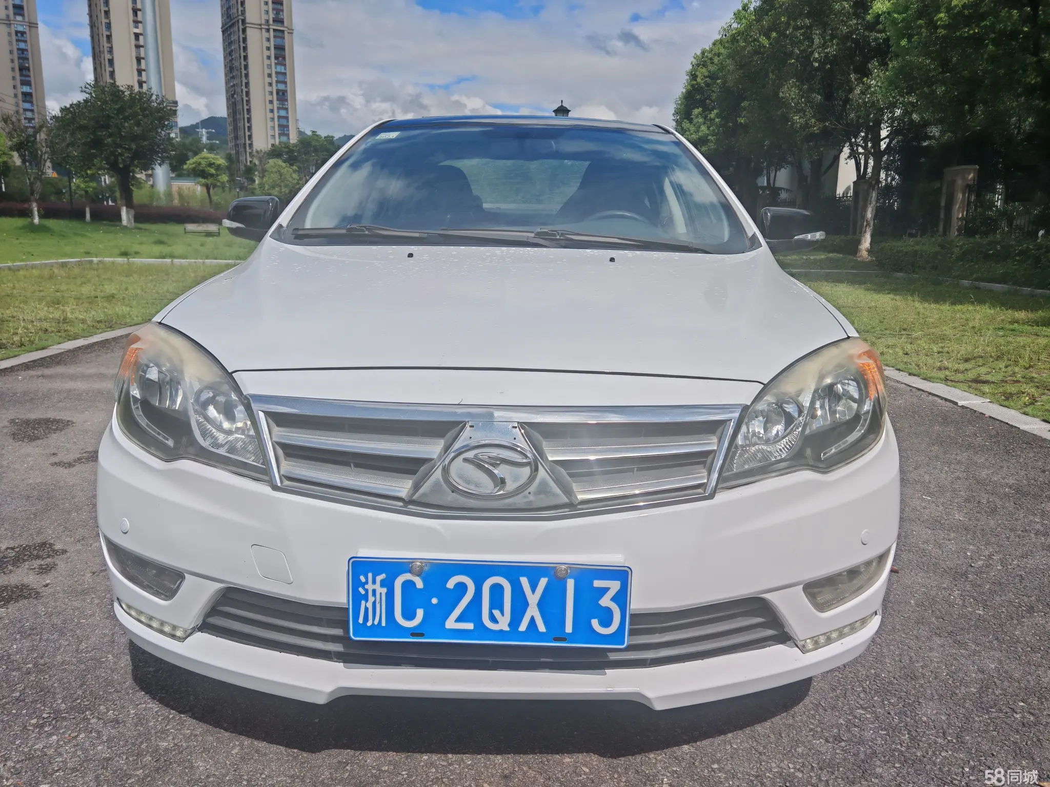 Soueast V5 Lingzhi 2014 #2 Soueast V5 Lingzhi 2014 car image #2