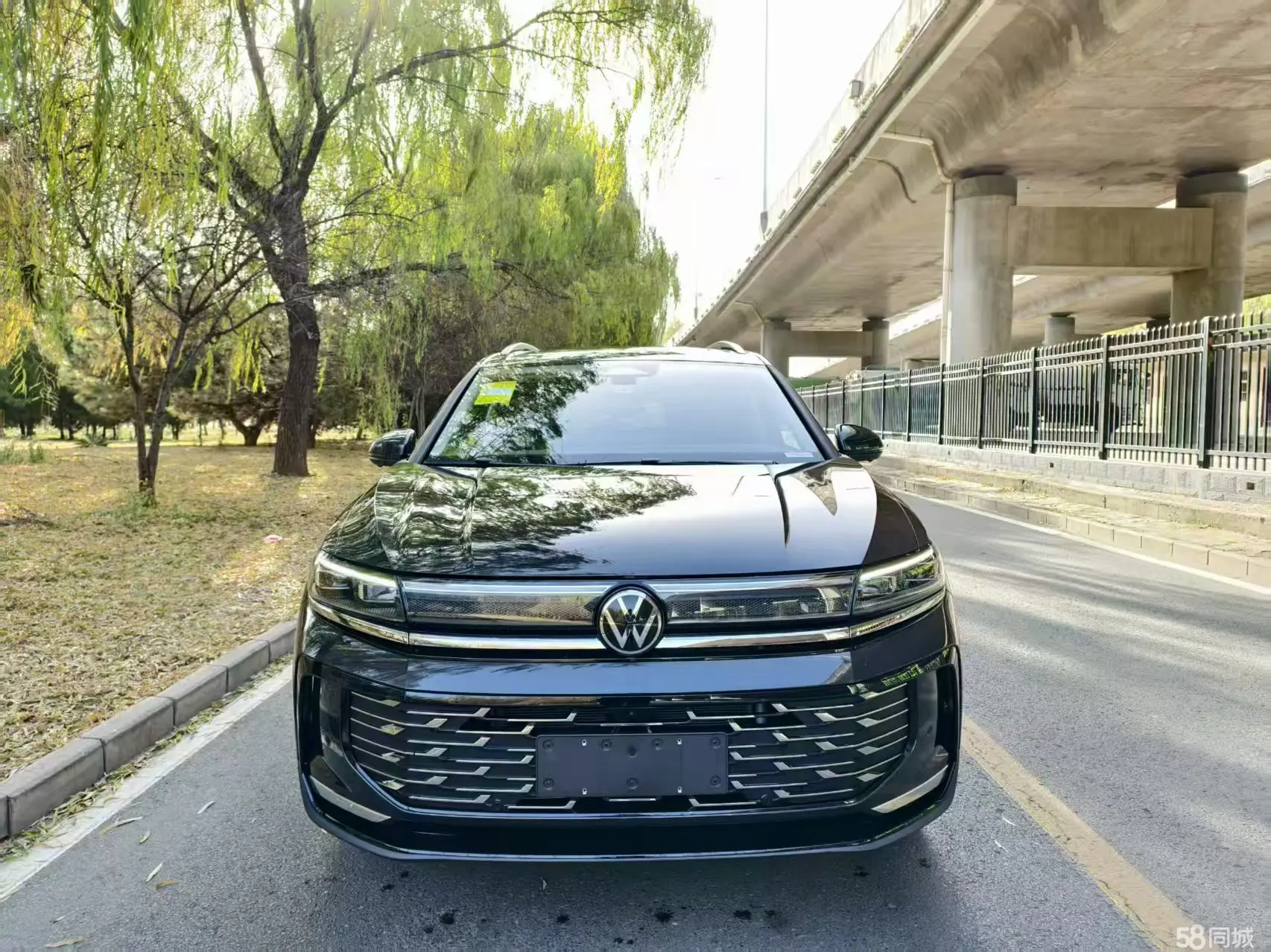 Volkswagen Talagon 2025 car image #2