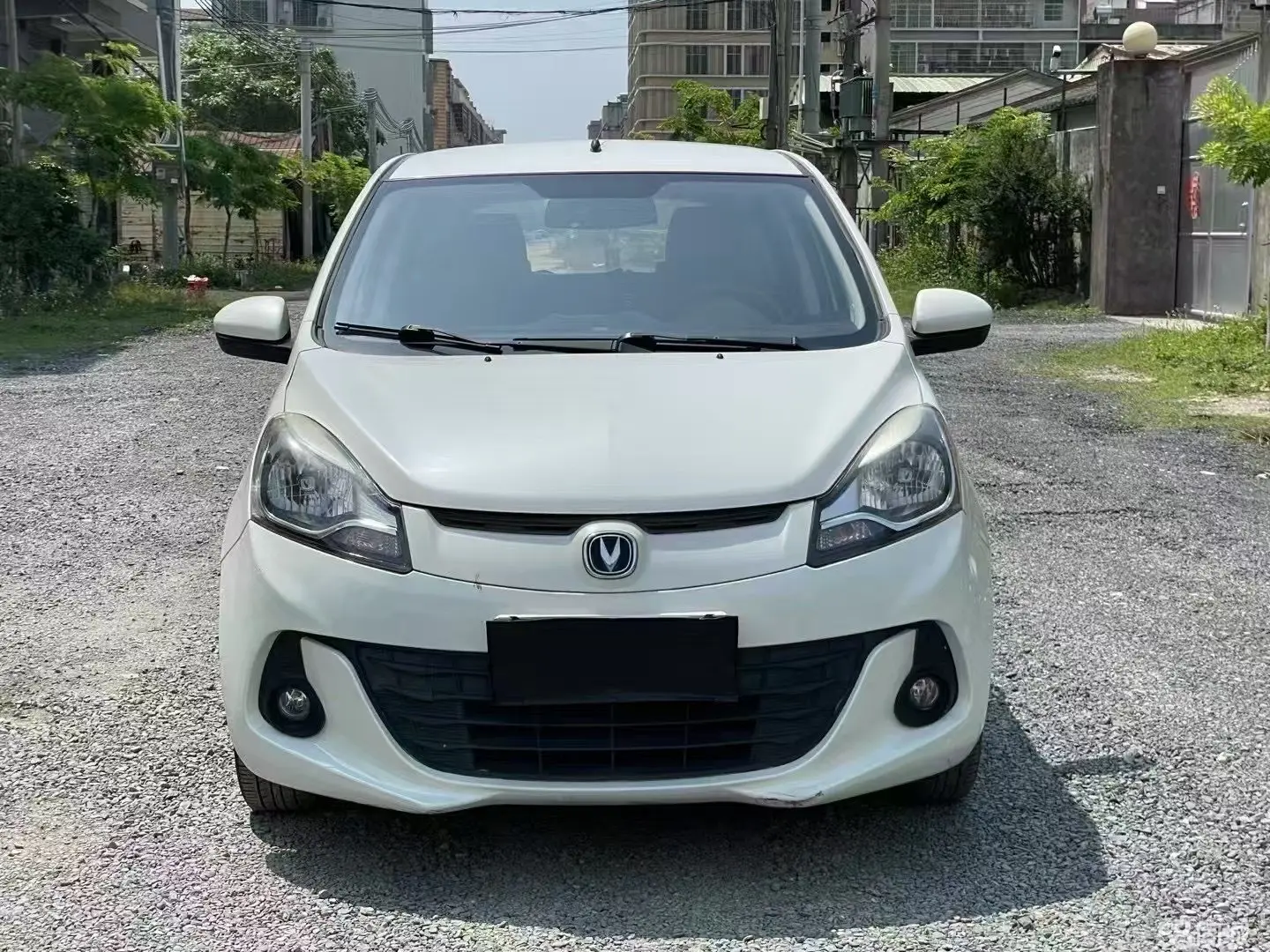 Changan BenBen 2017 изображение автомобиля #2