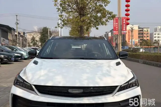 GEELY Coolray 2025 car image #2