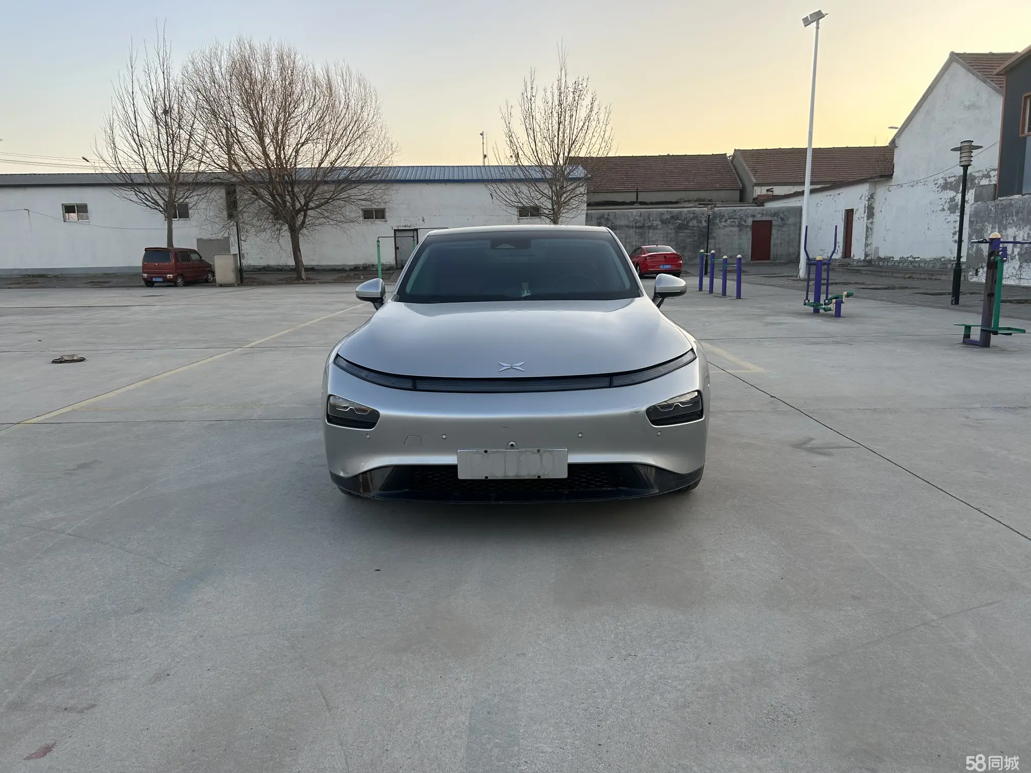 小鹏 小鹏P7 2022 汽车图片 #2