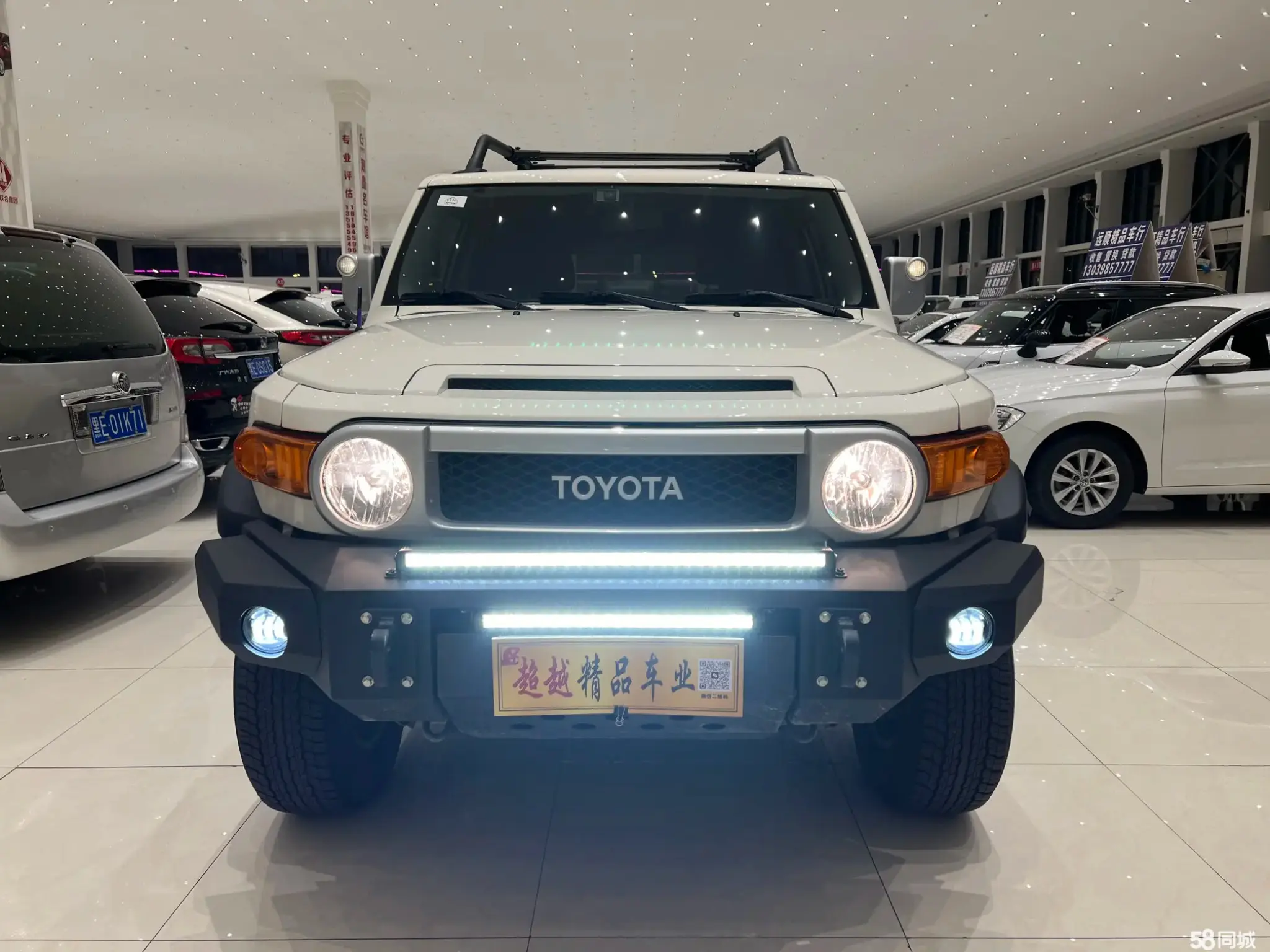 Toyota FJ Cruiser 2019 car image #2