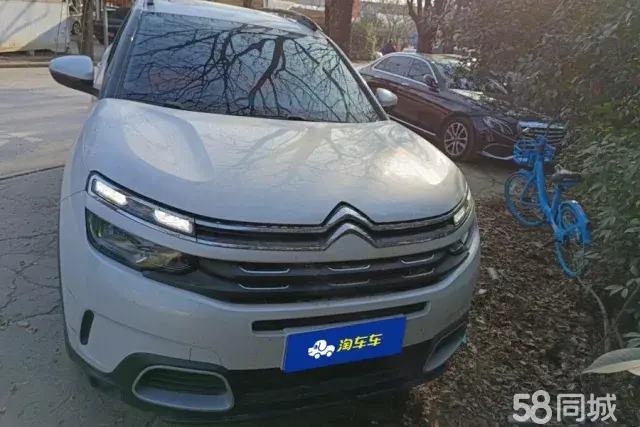 Citroen C5 AIRCROSS 2021 car image #2
