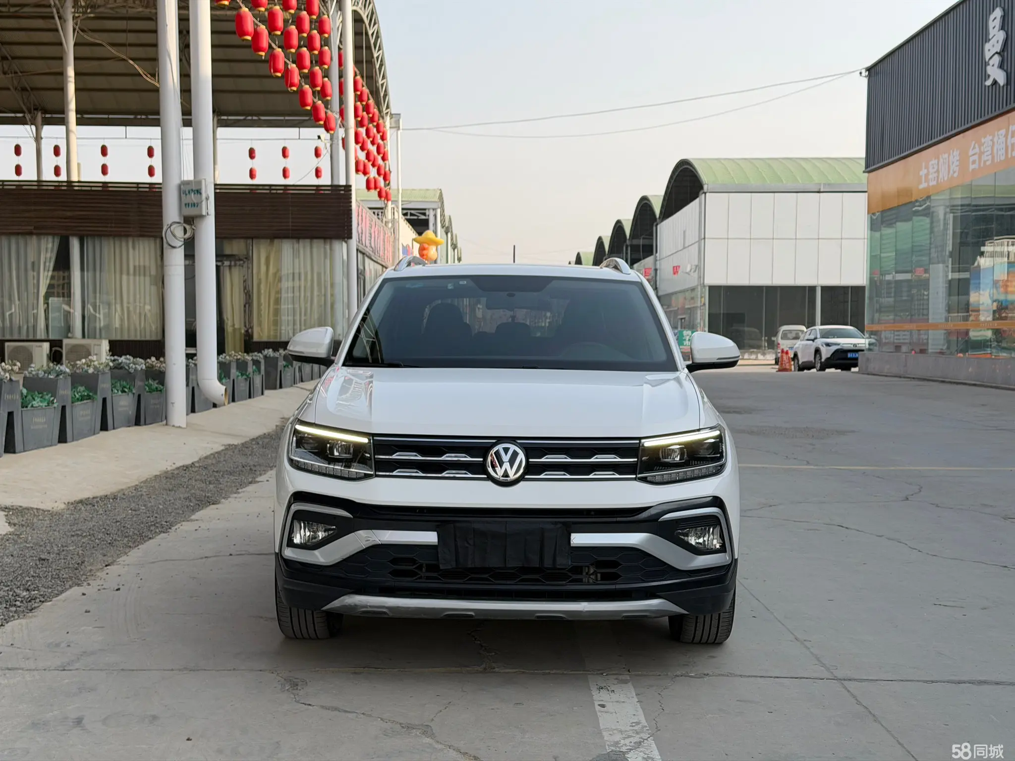 Volkswagen T-Cross 2020 #2 Volkswagen T-Cross 2020 car image #2