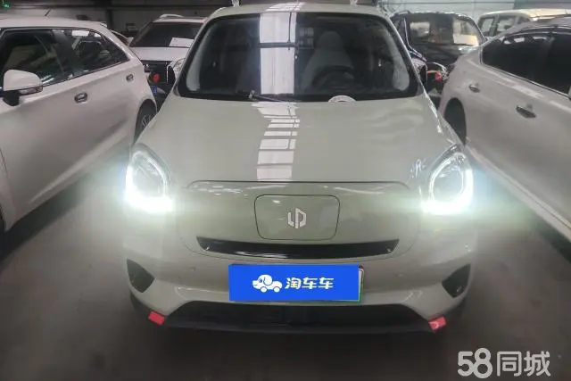 零跑汽车 零跑T03 2022 汽车图片 #2