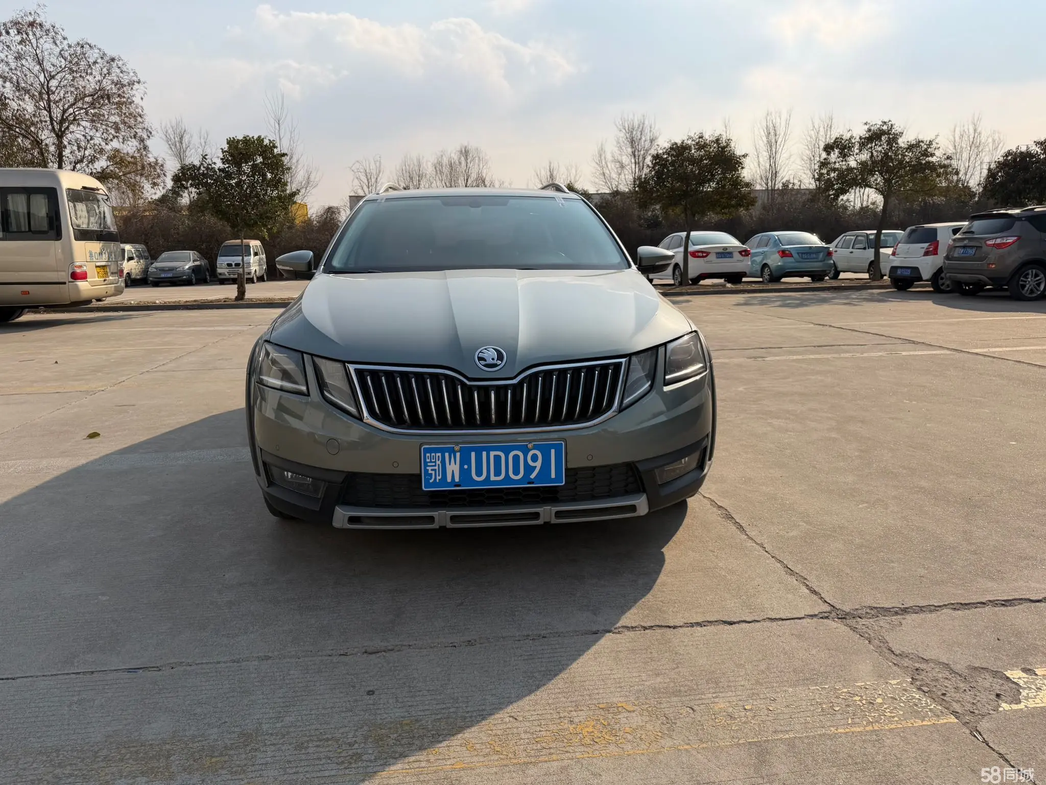 Skoda Octavia 2019 #2 Skoda Octavia 2019 car image #2