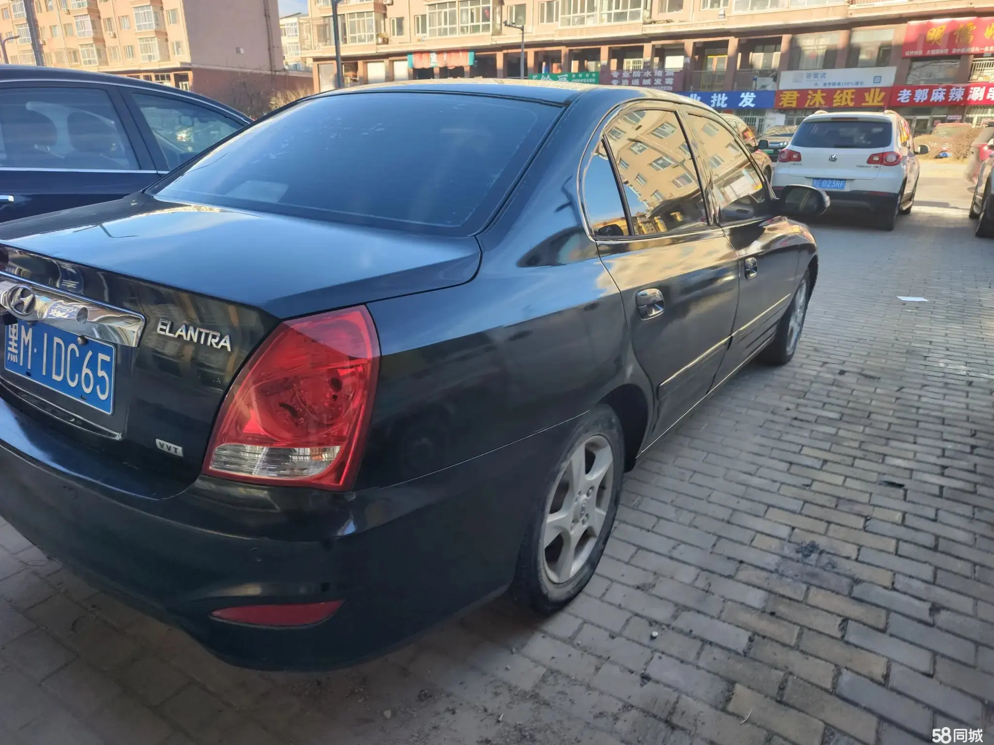 Hyundai Elantra 2010 car image #2