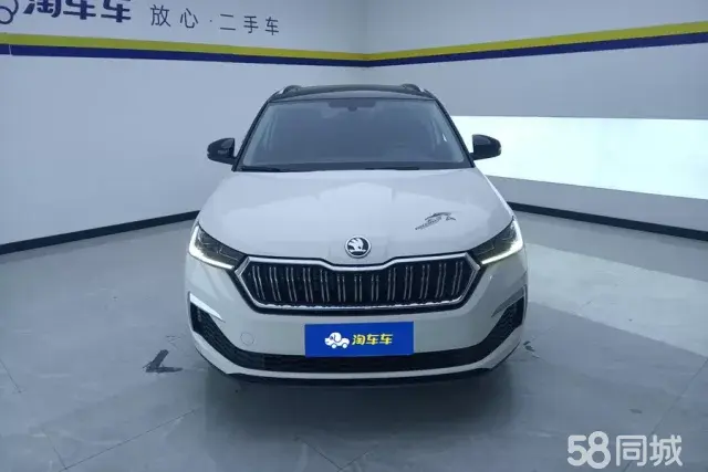 Skoda Kamiq 2020 #2 Skoda Kamiq 2020 car image #2
