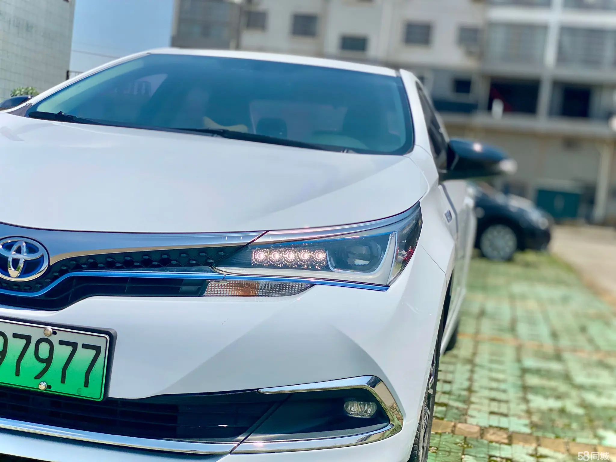 Toyota Corolla Hybird E+ 2019 car image #2