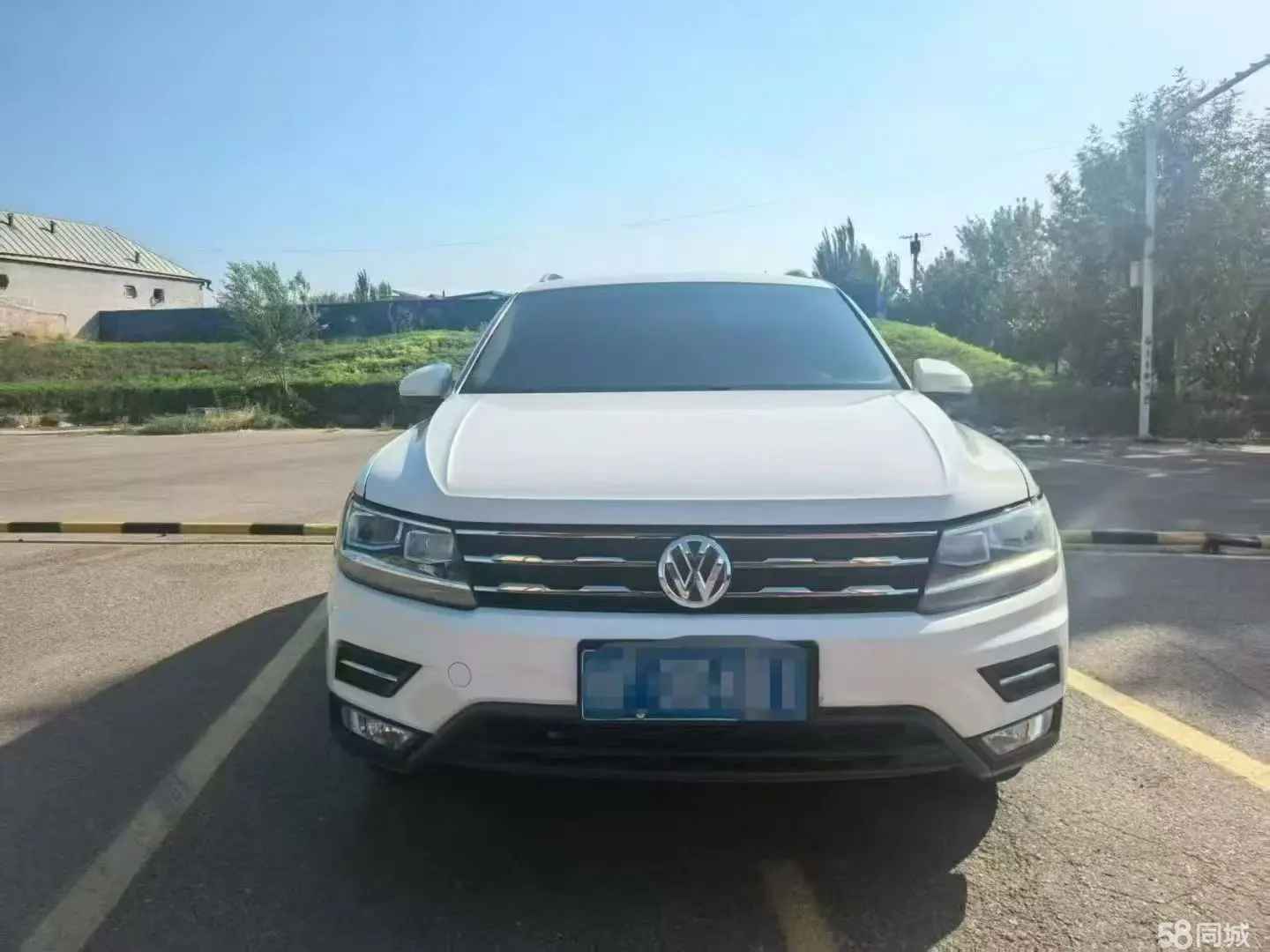 Volkswagen Tiguan L 2019 car image #2