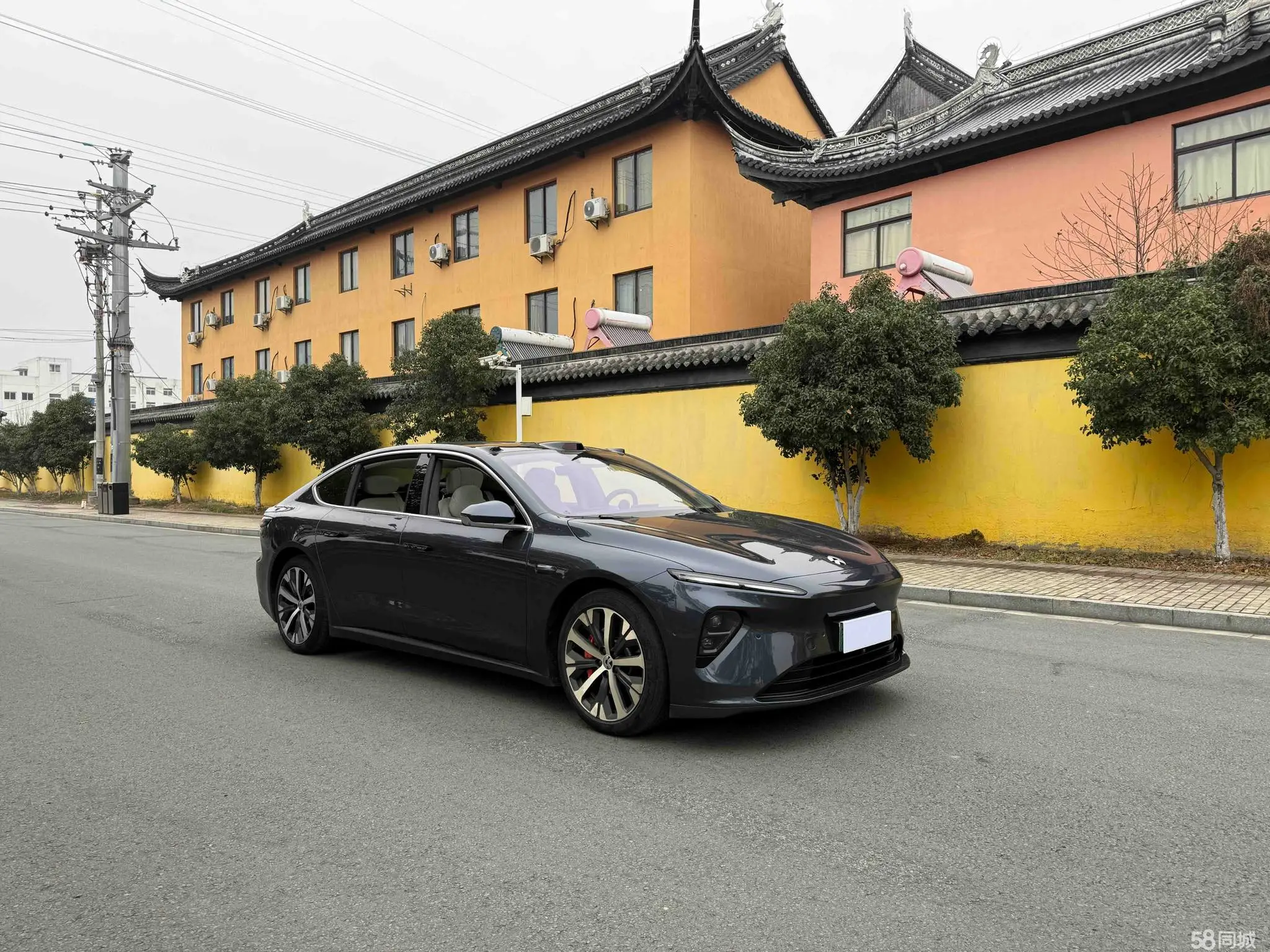 NIO ET7 2022 car image #2