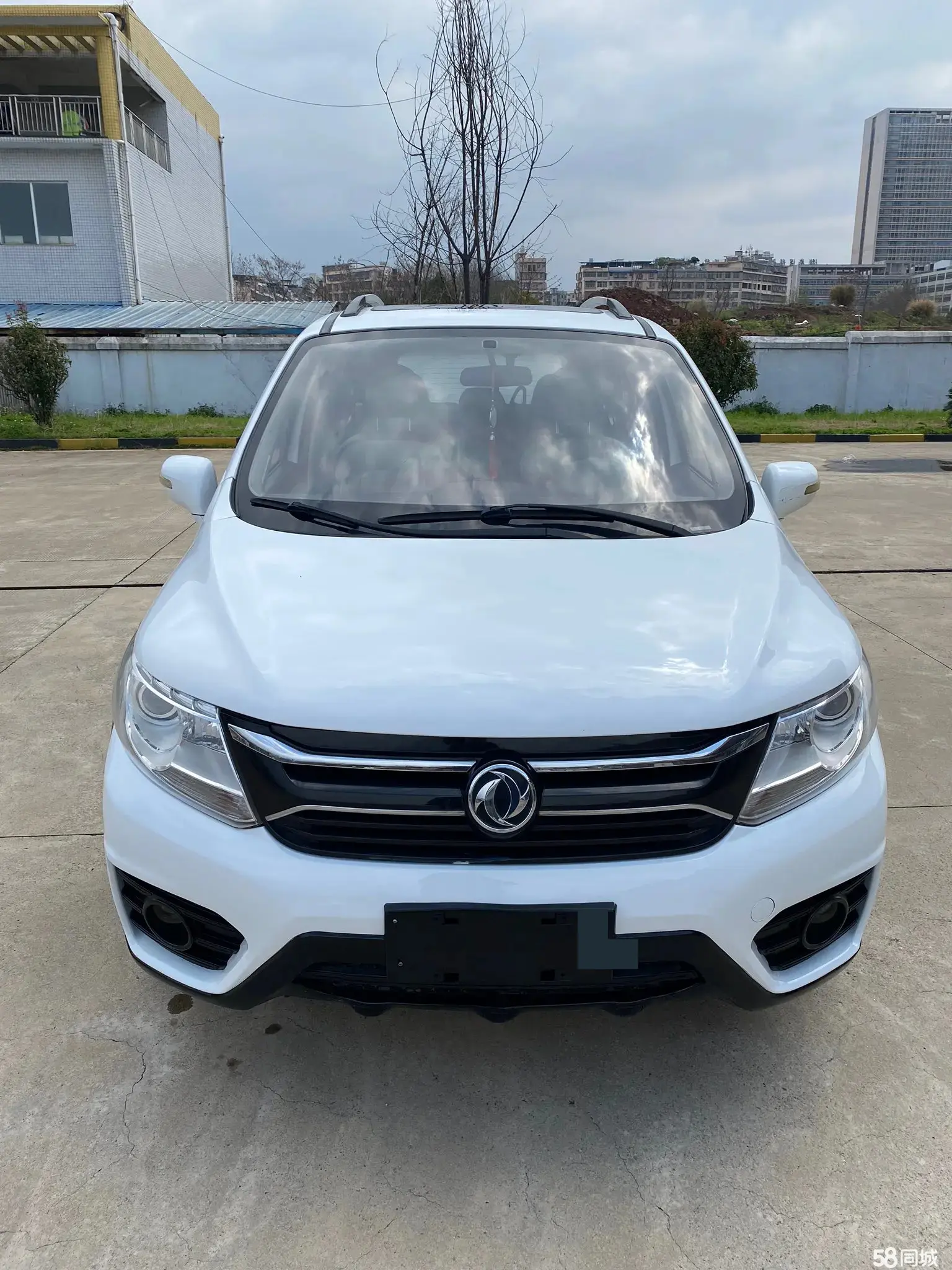 东风风行 景逸XV 2016 汽车图片 #2