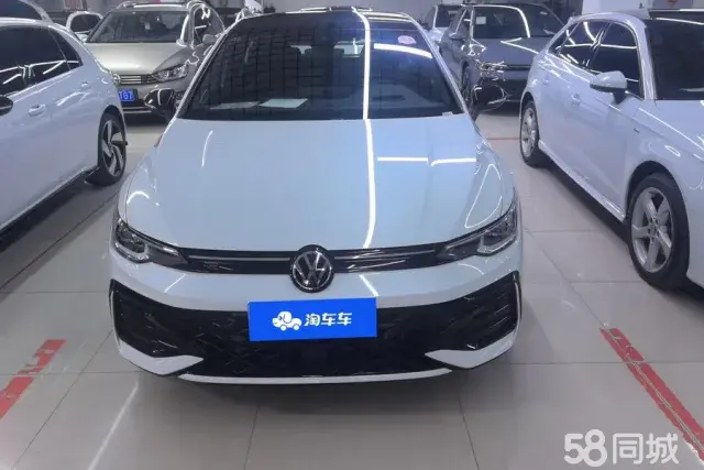 Volkswagen Golf 2025 #2 Volkswagen Golf 2025 car image #2