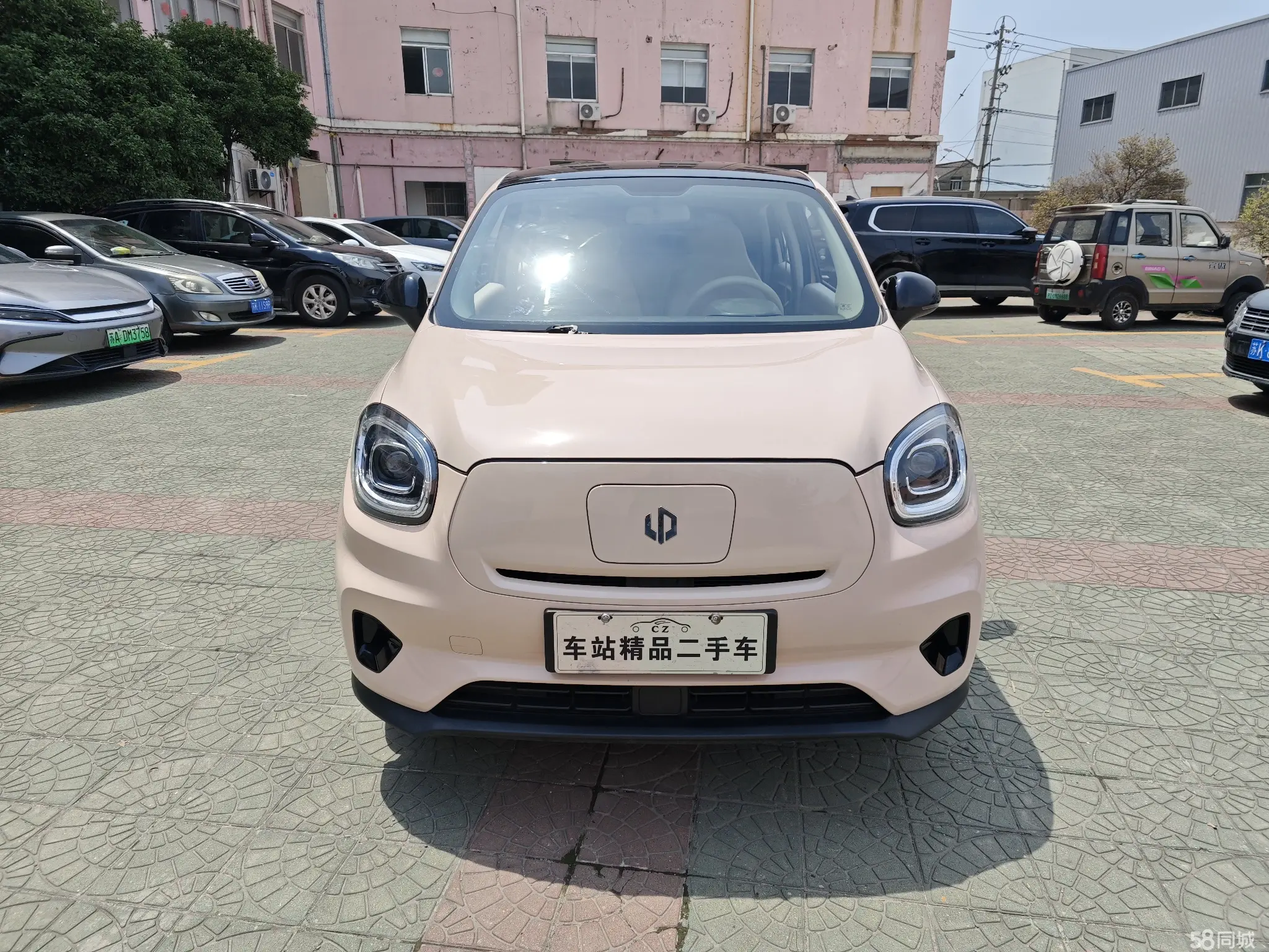 零跑汽车 零跑T03 2024 汽车图片 #2