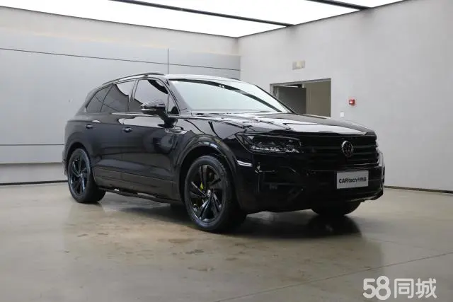 Volkswagen Touareg 2022 immagine di auto #2