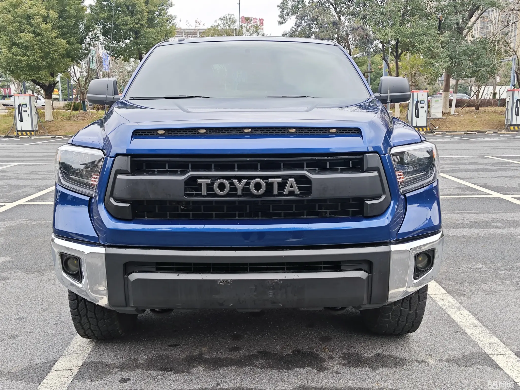 Toyota Tundra 2014 car image #2