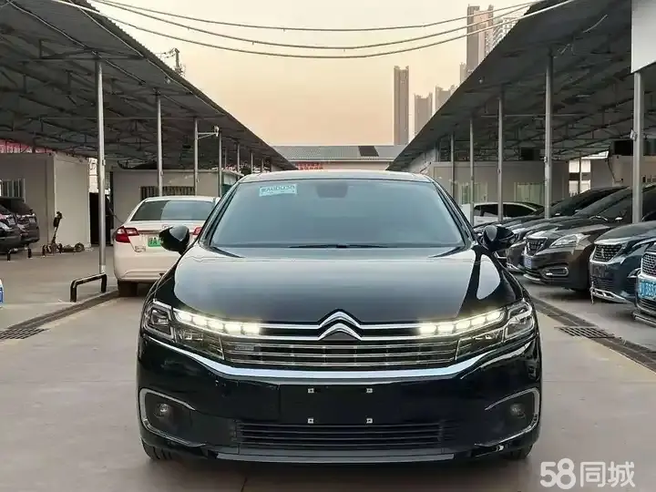 Citroen C6 2023 image de voiture #2