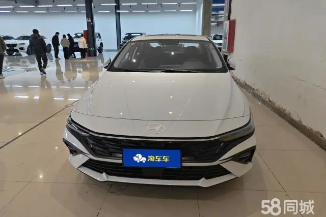 现代 伊兰特 2025 汽车图片 #2