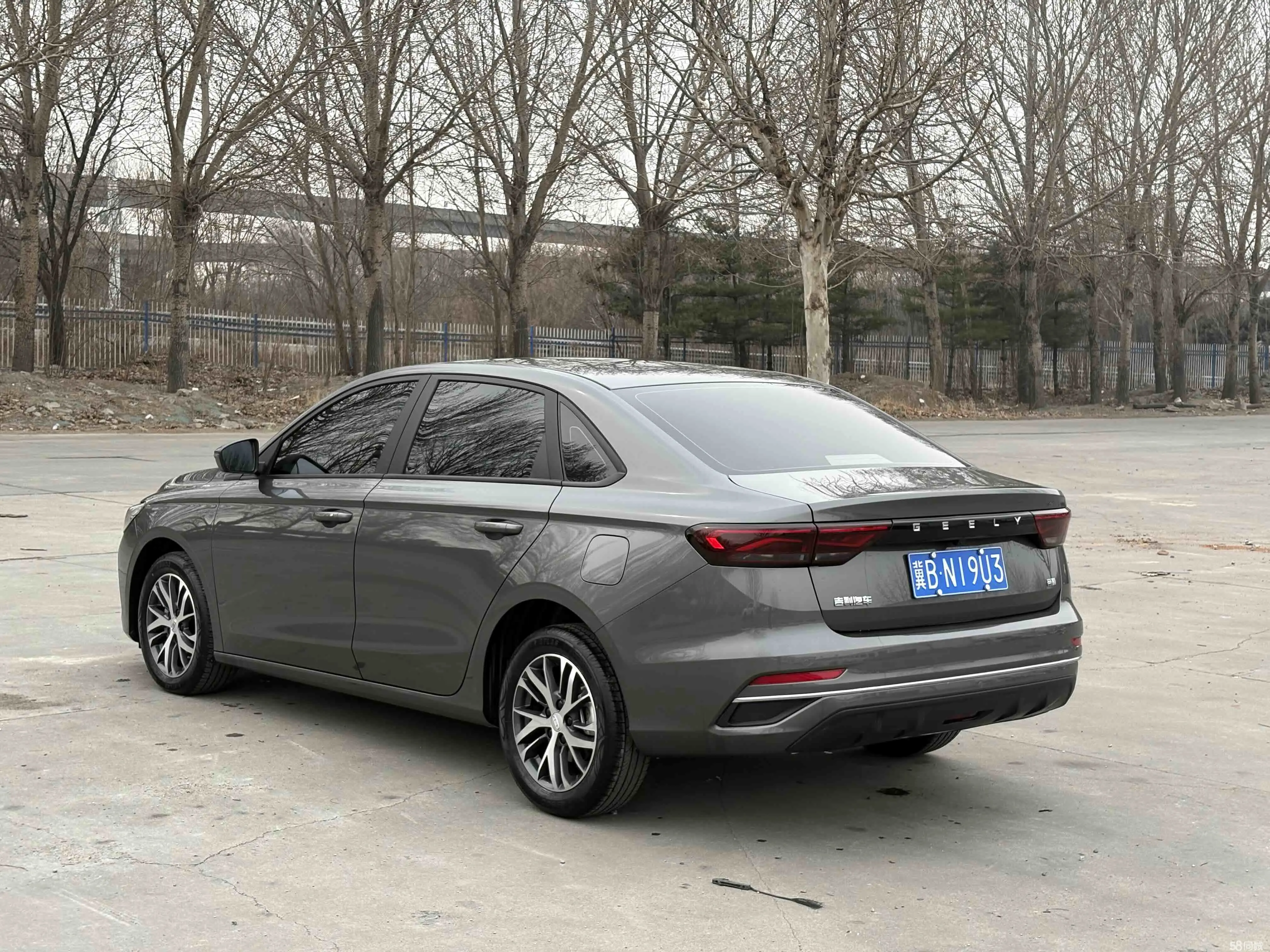 GEELY Emgrand 2025 car image #2