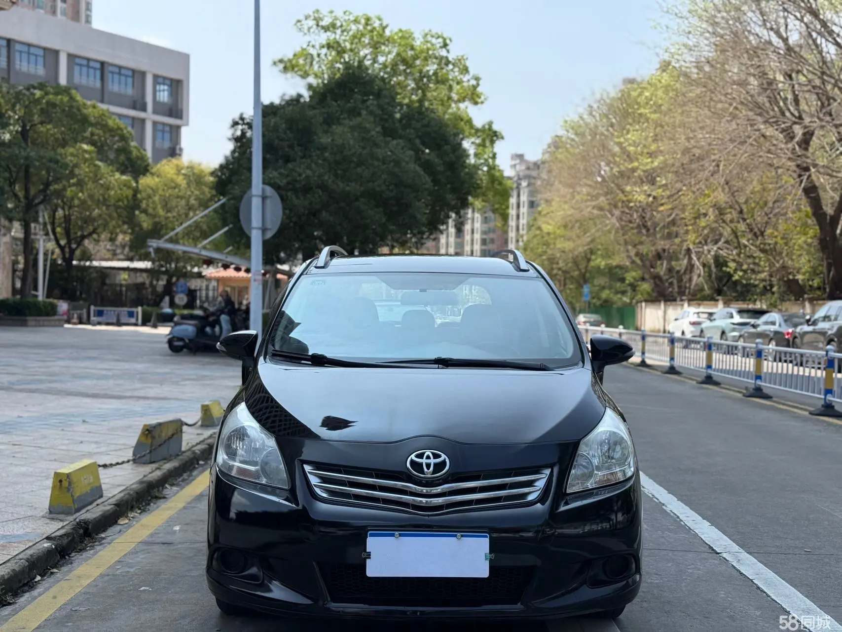 Toyota Verso 2014 car image #2