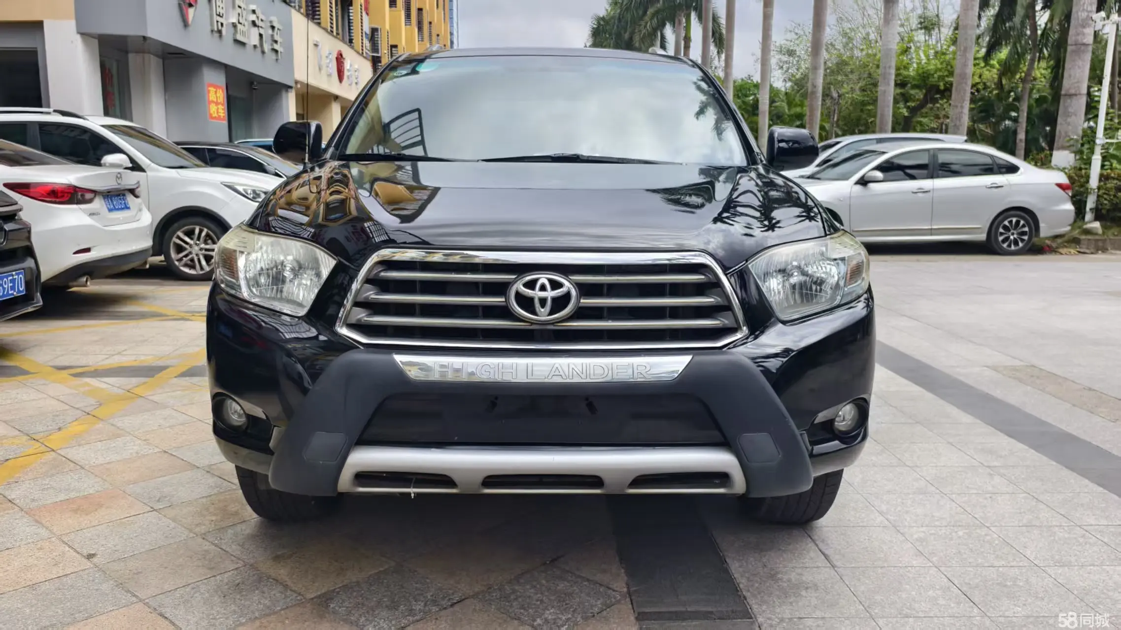 Toyota Highlander 2010 car image #2