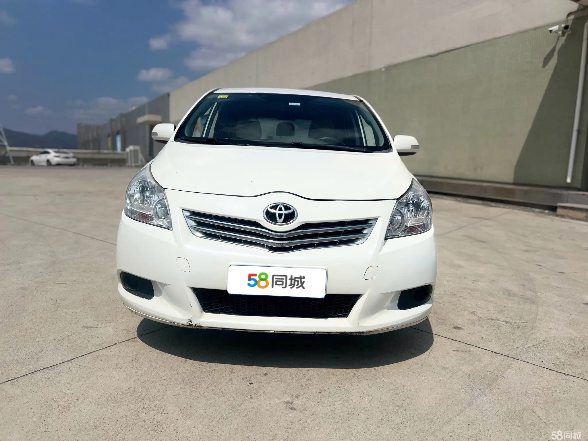 Toyota Verso 2013 car image #2