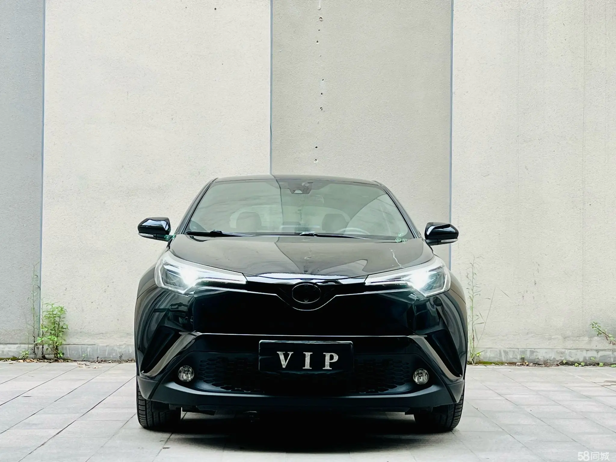 Toyota C-HR 2020 immagine di auto #2