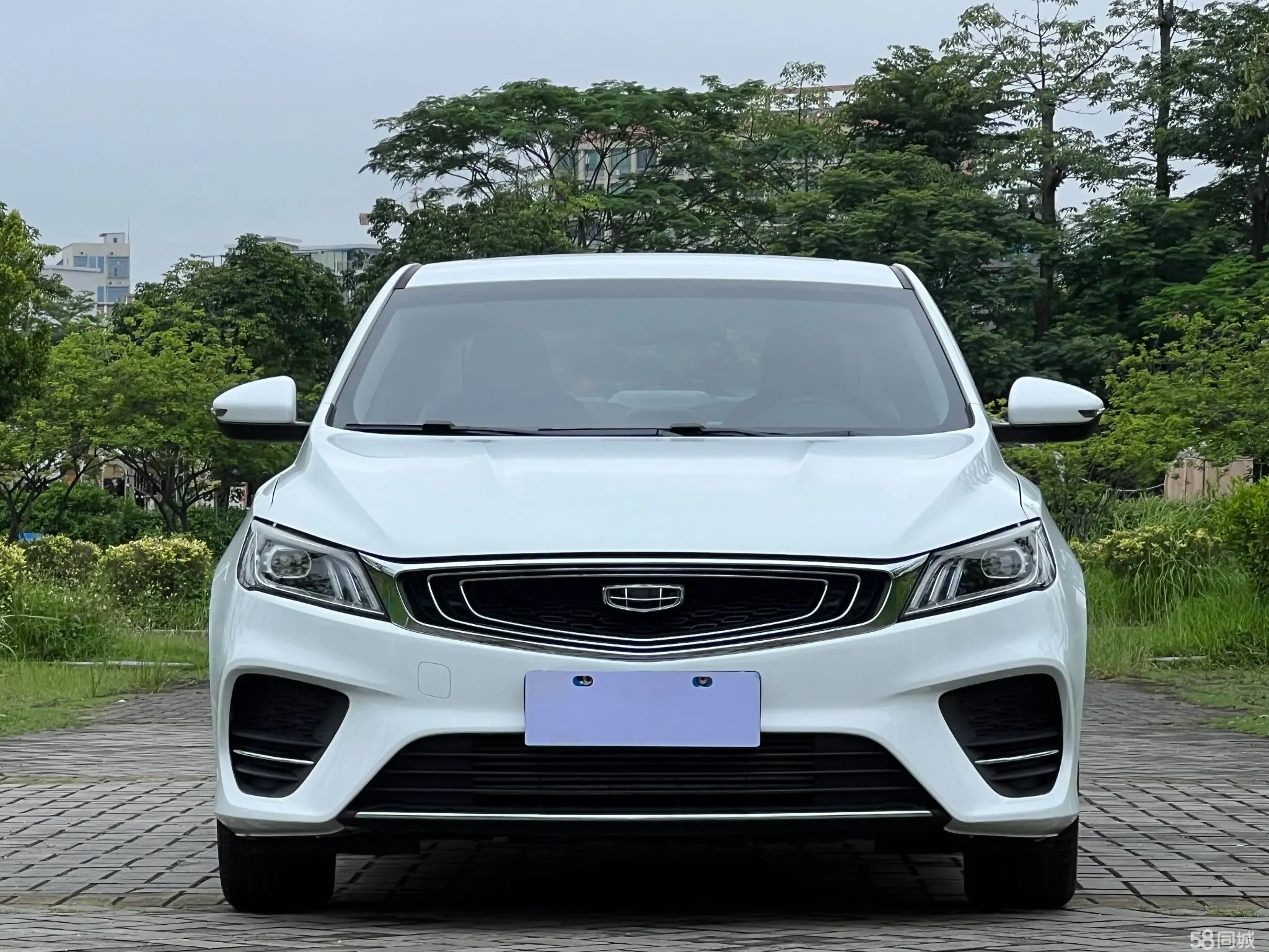 GEELY Binray 2020 car image #2