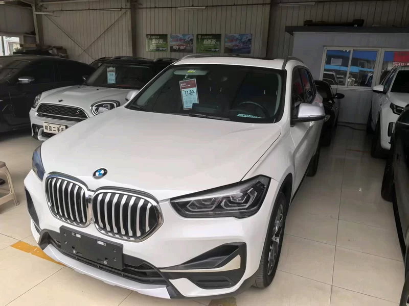 BMW X1 M35Li 2022 #2 BMW X1 M35Li 2022 car image #2