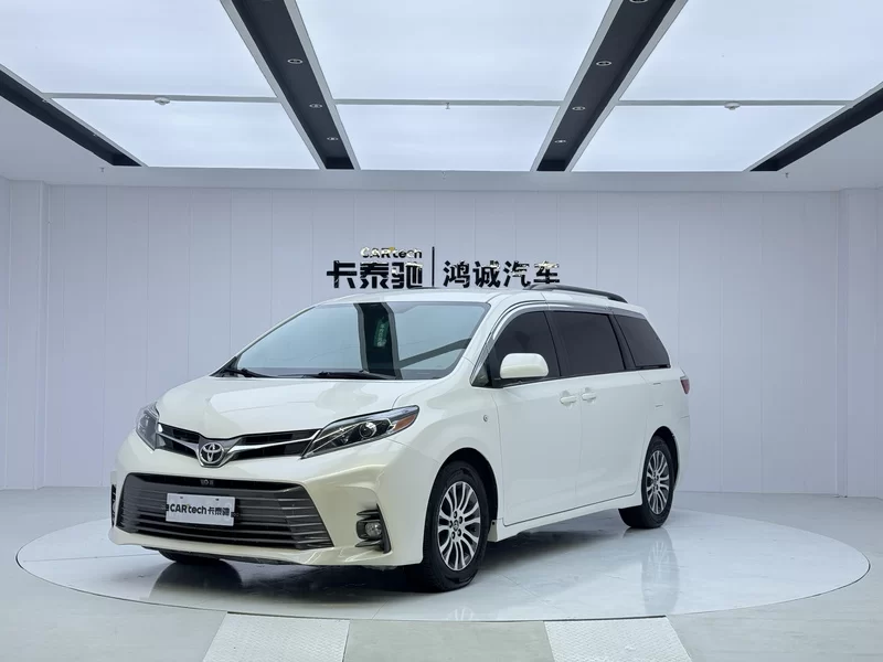 Toyota SIENNA 2019 صورة سيارة #2