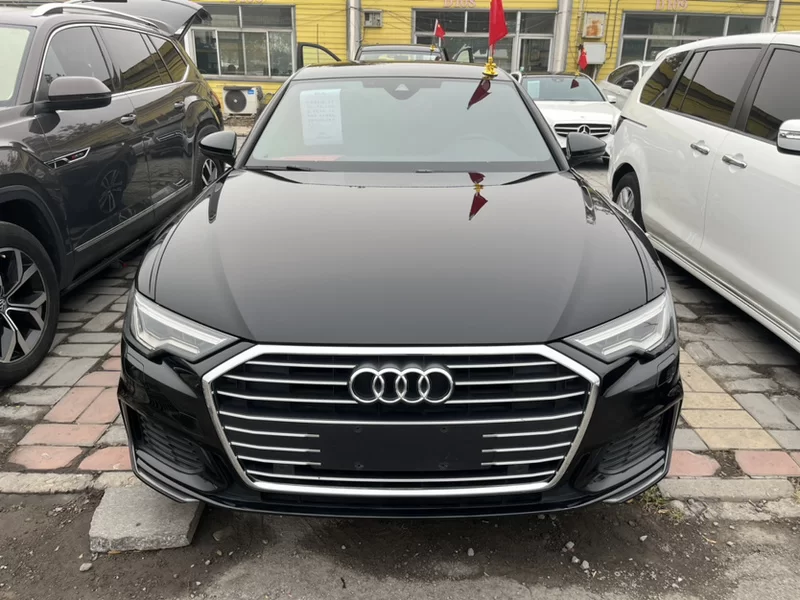 Audi A6 2021 car image #2