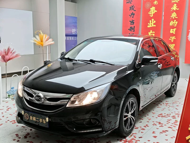 BYD SuRui 2015 car image #2