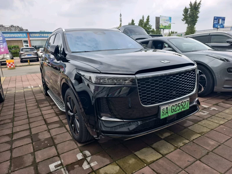 理想汽车 理想ONE 2022 汽车图片 #2