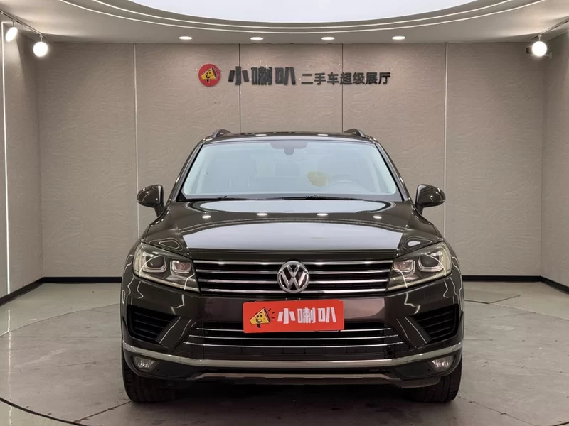 Volkswagen Touareg 2016 car image #2