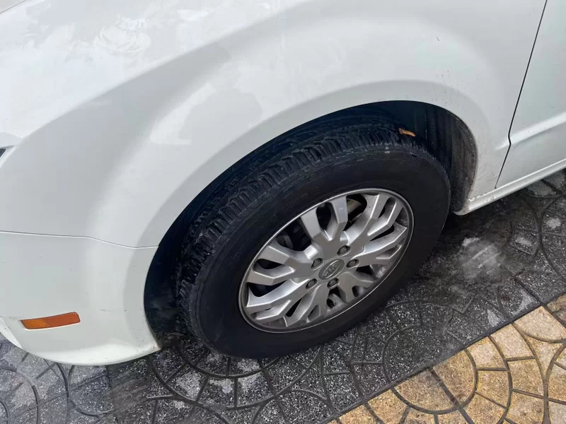 BYD e6 2016 #2 BYD e6 2016 car image #2