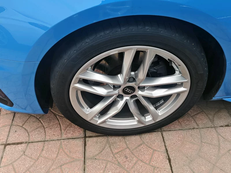 Audi A4 (Imported) 2016 #2 Audi A4 (Imported) 2016 car image #2