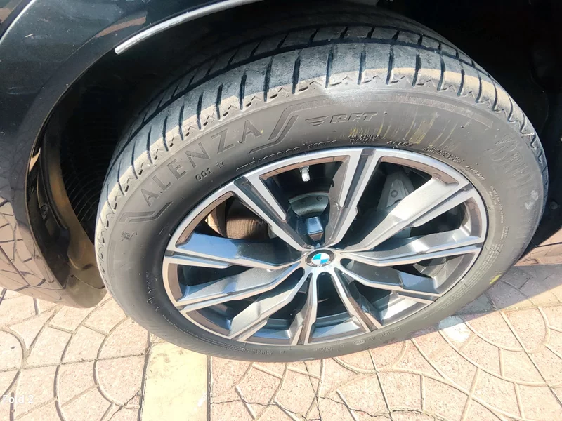 BMW X6 2020 immagine di auto #2