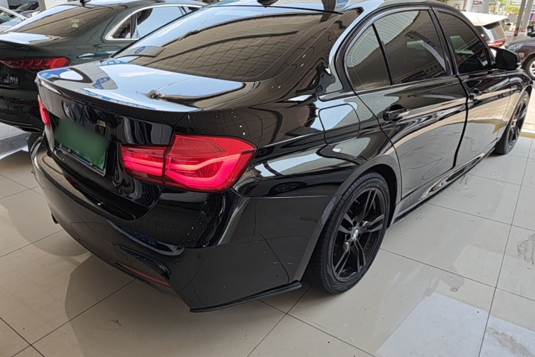 BMW 3 Series 2019 #7 BMW 3 Series 2019 immagine di auto #7