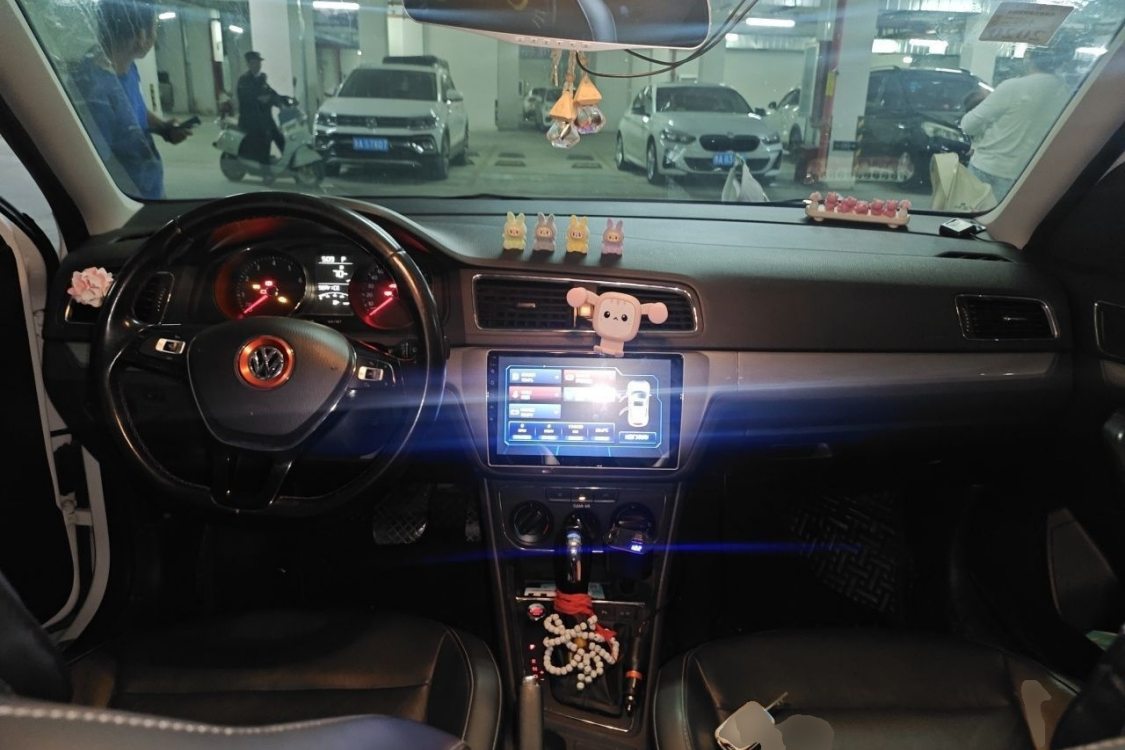 Volkswagen Lavida 2018 car image #21
