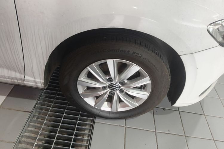 Volkswagen Lavida 2023 car image #9