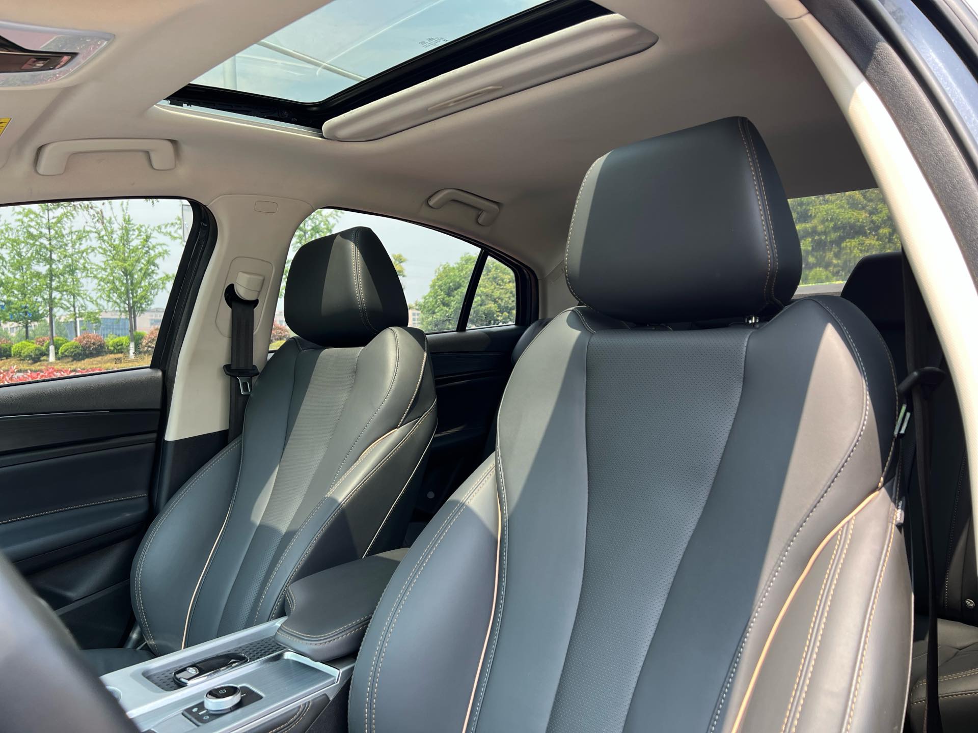 Chery Arrizo 5 Plus 2024 immagine di auto #16