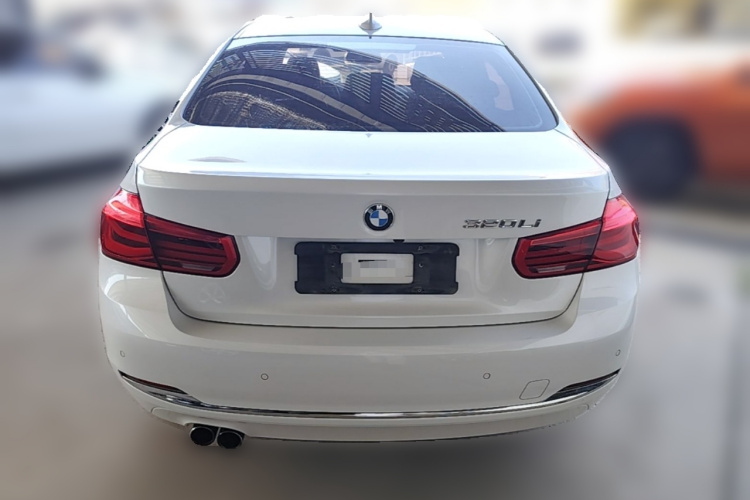 BMW 3 Series 2017 #6 BMW 3 Series 2017 car image #6