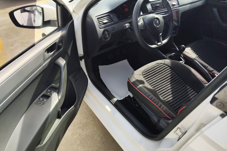 Volkswagen Santana 2018 #16 Volkswagen Santana 2018 car image #16